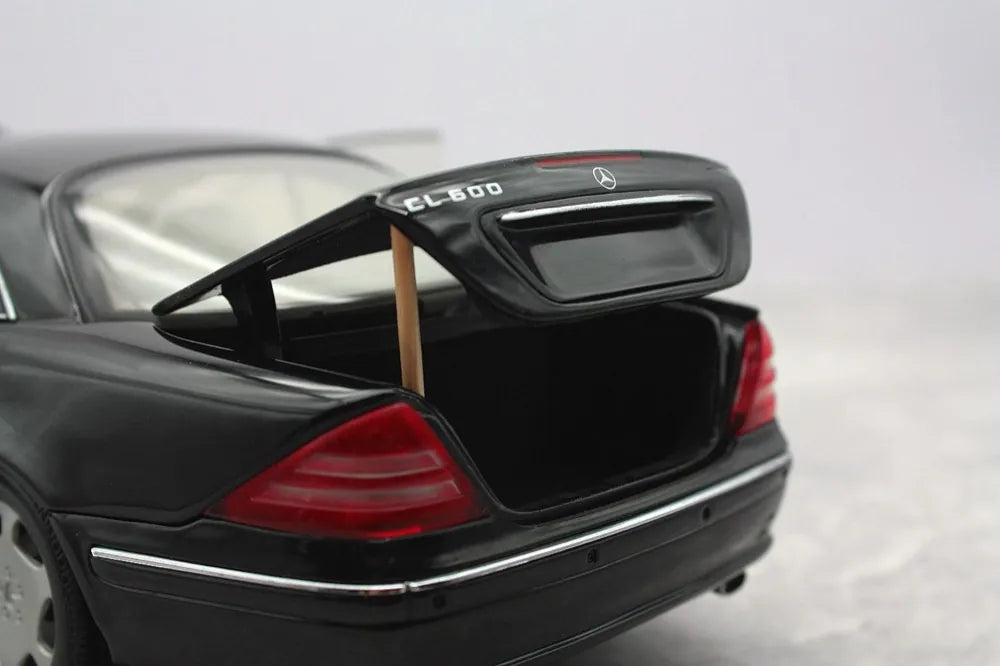 [AutoArt] 1:18 Mercedes-Benz 1999 CL600 C215 Black Model Car Die-Cast