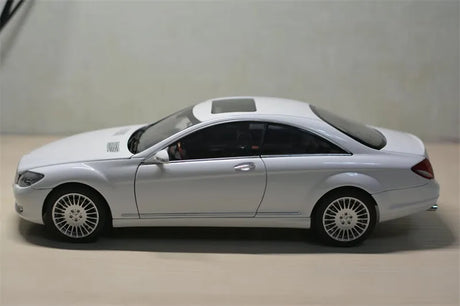 [AutoArt] 1:18 Mercedes-Benz 2006 CL-Klasse Coupe White Model Car Die-Cast