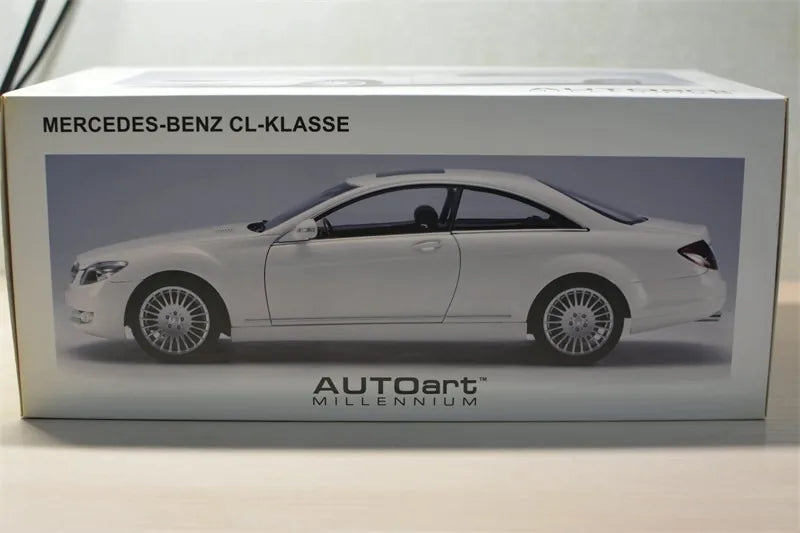 [AutoArt] 1:18 Mercedes-Benz 2006 CL-Klasse Coupe White Model Car Die-Cast