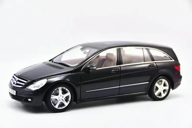 [AutoArt] 1:18 Mercedes-Benz 2006 R-Klasse R500 Black Model Car Die-Cast