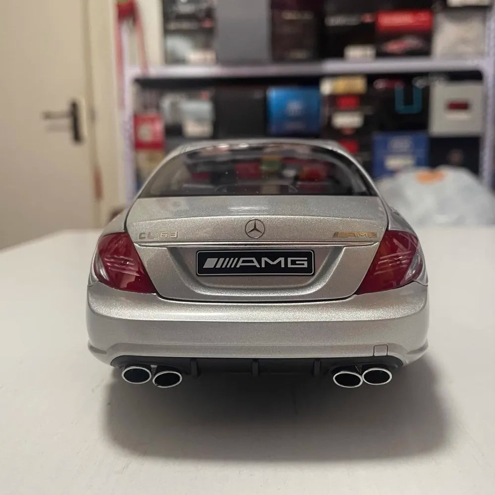 [AutoArt] 1:18 Mercedes-Benz 2007 CL63 AMG W216 Silver Model Car Die-Cast