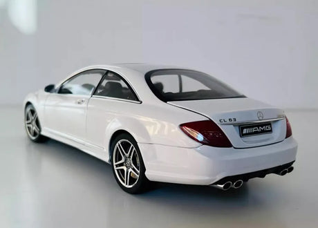 [AutoArt] 1:18 Mercedes-Benz 2007 CL63 AMG W216 White Model Car Die-Cast