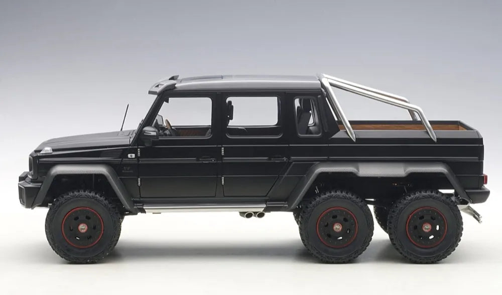 [AutoArt] 1:18 Mercedes-Benz 2013 G63 AMG 6x6 Matte Black Model Car Die-Cast