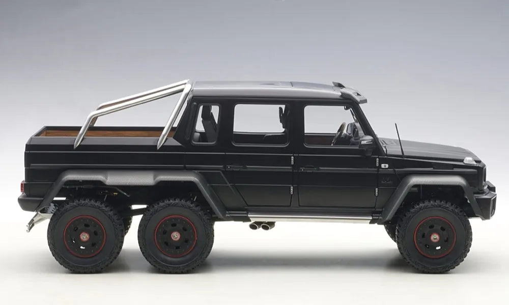 [AutoArt] 1:18 Mercedes-Benz 2013 G63 AMG 6x6 Matte Black Model Car Die-Cast