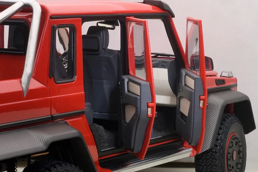 [AutoArt] 1:18 Mercedes-Benz 2013 G63 AMG 6x6 Red Model Car Die-Cast
