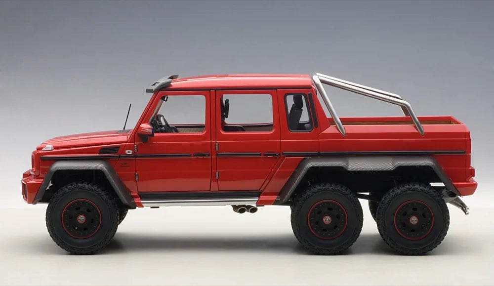 [AutoArt] 1:18 Mercedes-Benz 2013 G63 AMG 6x6 Red Model Car Die-Cast
