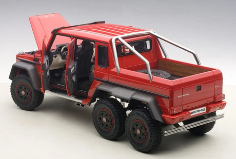 [AutoArt] 1:18 Mercedes-Benz 2013 G63 AMG 6x6 Red Model Car Die-Cast