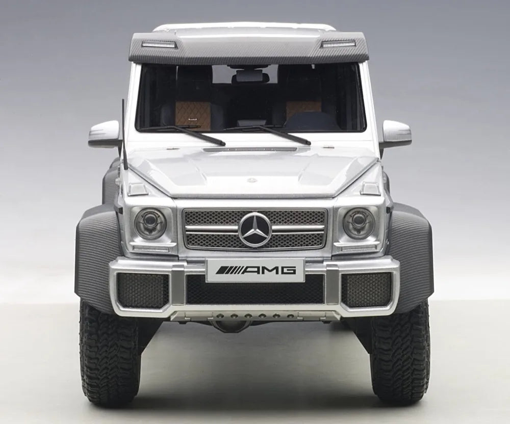 [AutoArt] 1:18 Mercedes-Benz 2013 G63 AMG 6x6 Silver Model Car Die-Cast