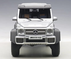 [AutoArt] 1:18 Mercedes-Benz 2013 G63 AMG 6x6 Silver Model Car Die-Cast