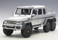 [AutoArt] 1:18 Mercedes-Benz 2013 G63 AMG 6x6 Silver Model Car Die-Cast