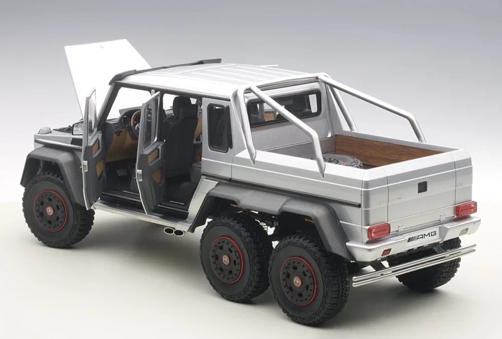 [AutoArt] 1:18 Mercedes-Benz 2013 G63 AMG 6x6 hopea pienoismalli Die-Cast