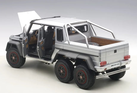 [AutoArt] 1:18 Mercedes-Benz 2013 G63 AMG 6x6 Silver Model Car Die-Cast