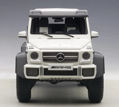 [AutoArt] 1:18 Mercedes-Benz 2013 G63 AMG 6x6 White Model Car Die-Cast