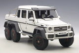 [AutoArt] 1:18 Mercedes-Benz 2013 G63 AMG 6x6 White Model Car Die-Cast