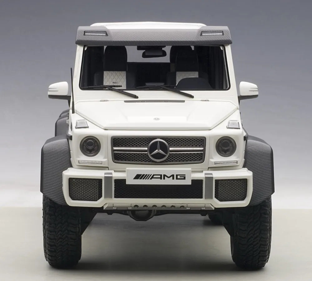 [AutoArt] 1:18 Mercedes-Benz 2013 G63 AMG 6x6 White Model Car Die-Cast