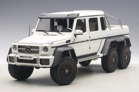 [AutoArt] 1:18 Mercedes-Benz 2013 G63 AMG 6x6 White Model Car Die-Cast