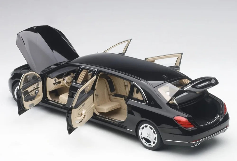 [AutoArt] 1:18 Mercedes-Maybach 2016 S600 Pullman Black Model Car Die-Cast