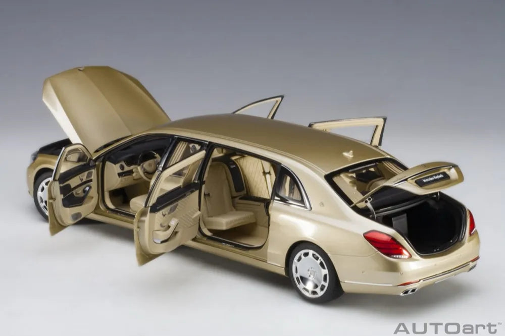 [AutoArt] 1:18 Mercedes-Maybach 2016 S600 Pullman Gold Model Car Die-Cast
