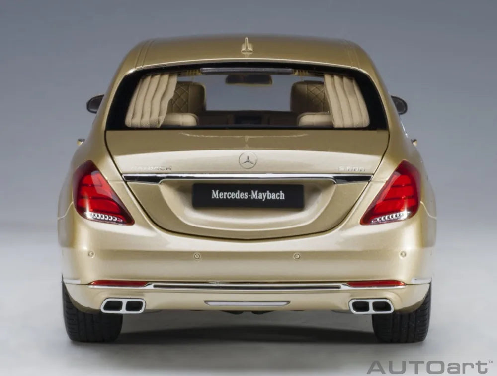 [AutoArt] 1:18 Mercedes-Maybach 2016 S600 Pullman ou voiture miniature Die-Cast
