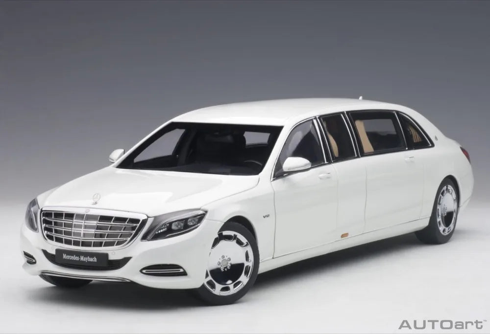 [AutoArt] 1:18 Mercedes-Maybach 2016 S600 Pullman valkoinen pienoismalli Die-Cast