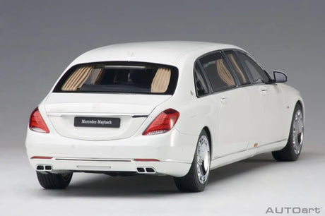 [AutoArt] 1:18 Mercedes-Maybach 2016 S600 Pullman White Model Car Die-Cast