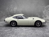 [AutoArt] 1:18 Toyota 1967 2000GT White Model Car Die-Cast
