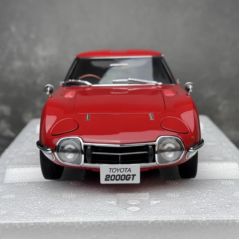 [AutoArt] 1:18 Toyota 1967 2000GT Red Model Car Die-Cast