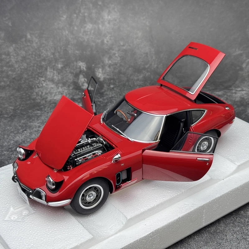 [AutoArt] 1:18 Toyota 1967 2000GT Red Model Car Die-Cast