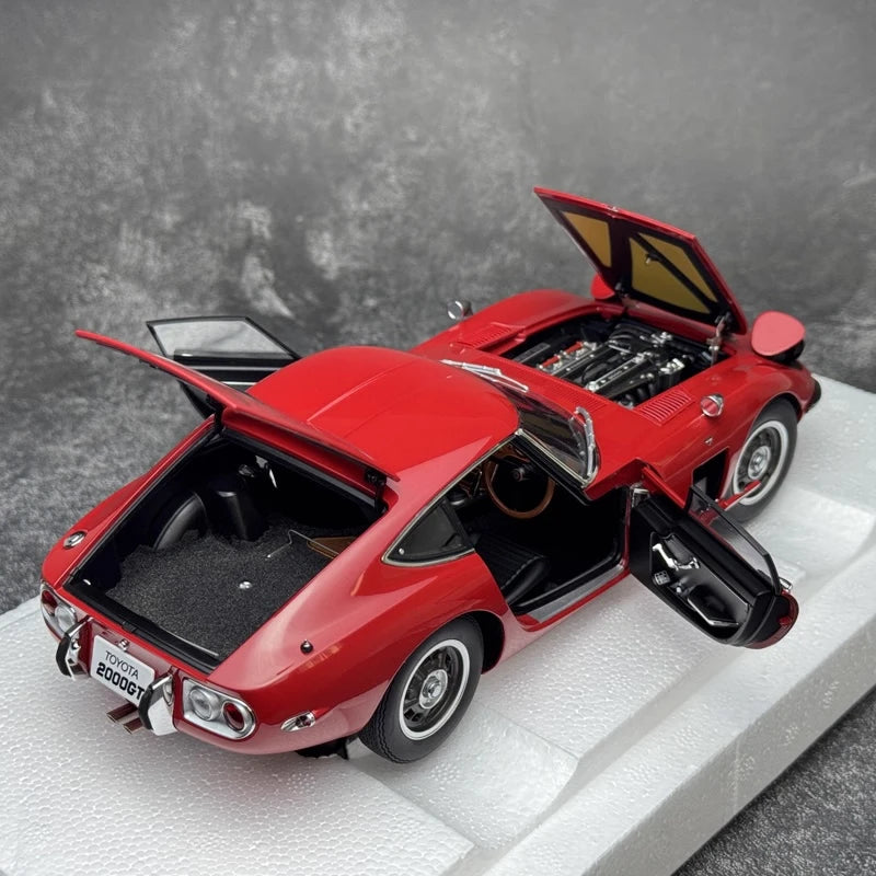 [AutoArt] 1:18 Toyota 1967 2000GT Red Model Car Die-Cast