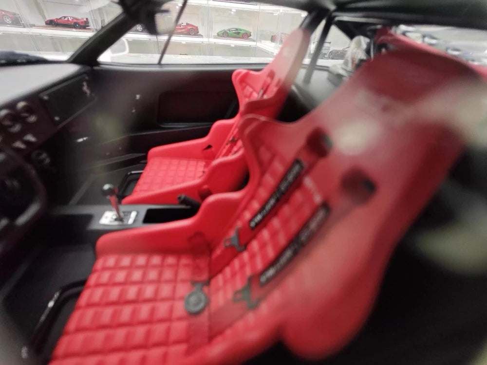 [BBA] 1:18 Ferrari 1987 F40 Liberty Walk Widebody vit modellbil harts