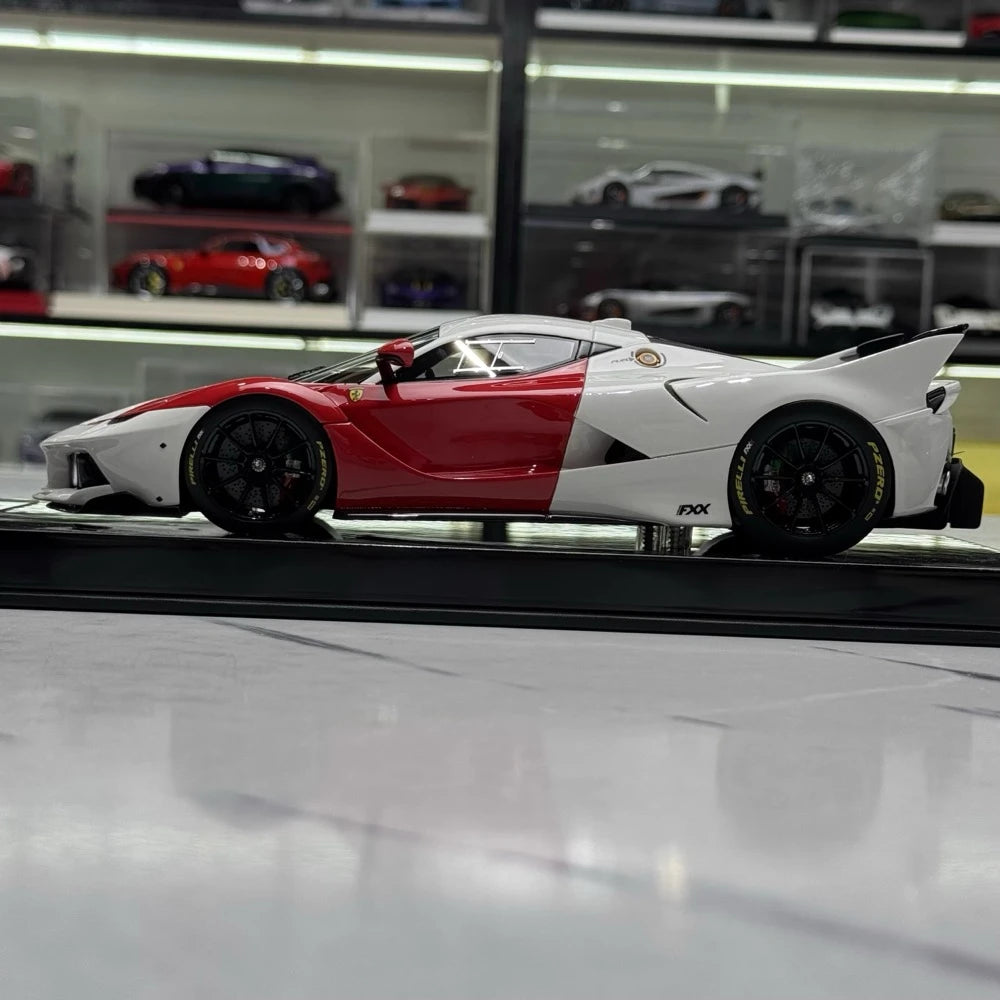 [BBA] 1:18 Ferrari 2015 FXX-K Italy voiture miniature Resin