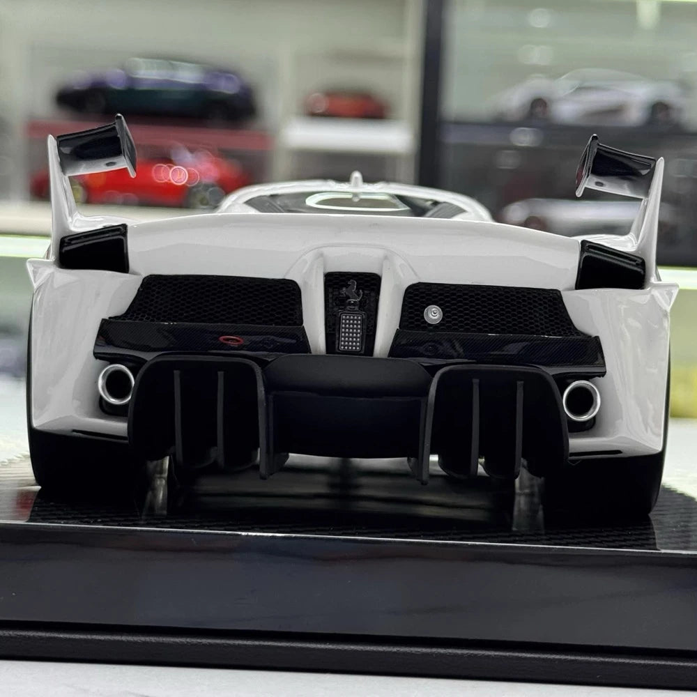 [BBA] 1:18 Ferrari 2015 FXX-K Italy voiture miniature Resin