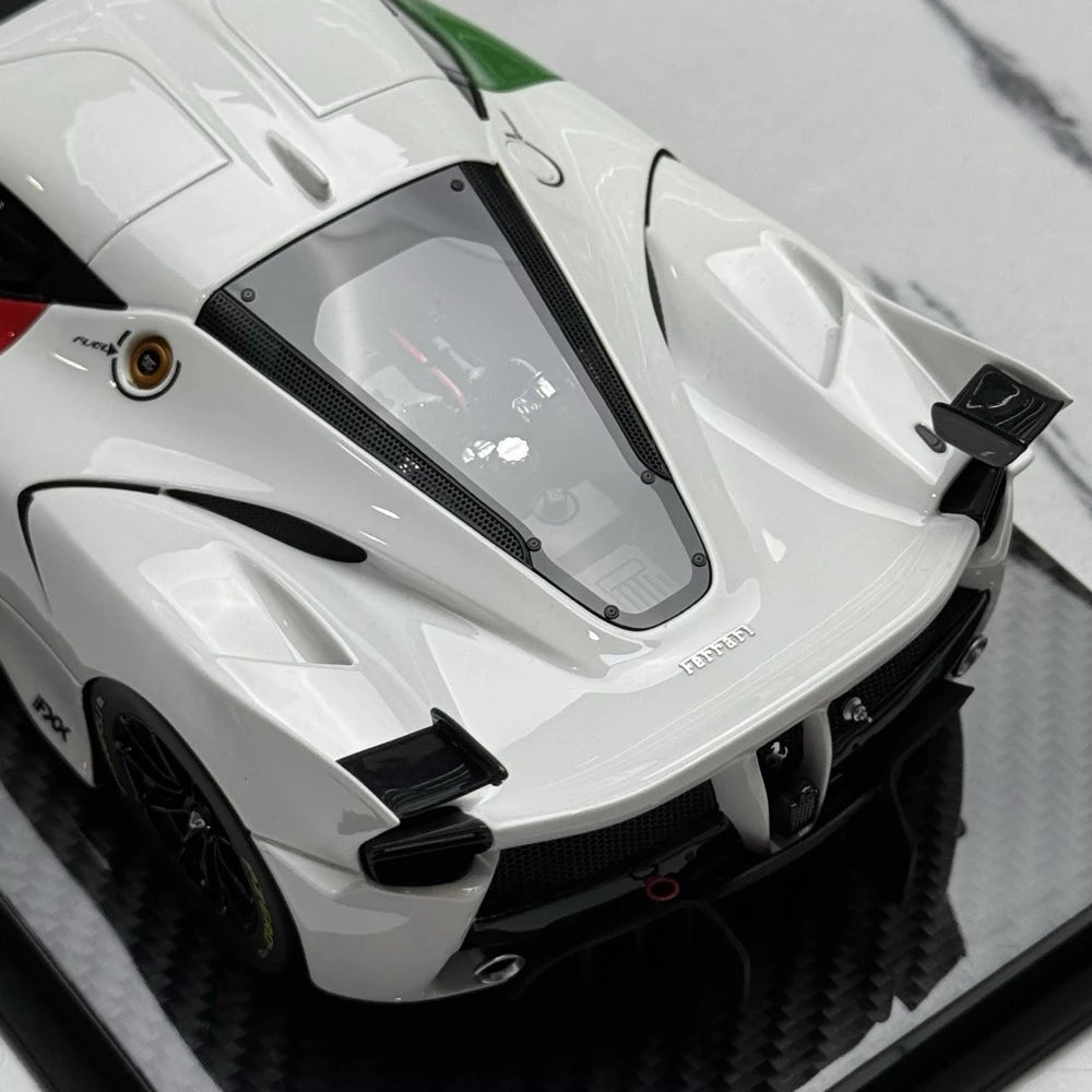 [BBA] 1:18 Ferrari 2015 FXX-K Italy voiture miniature Resin