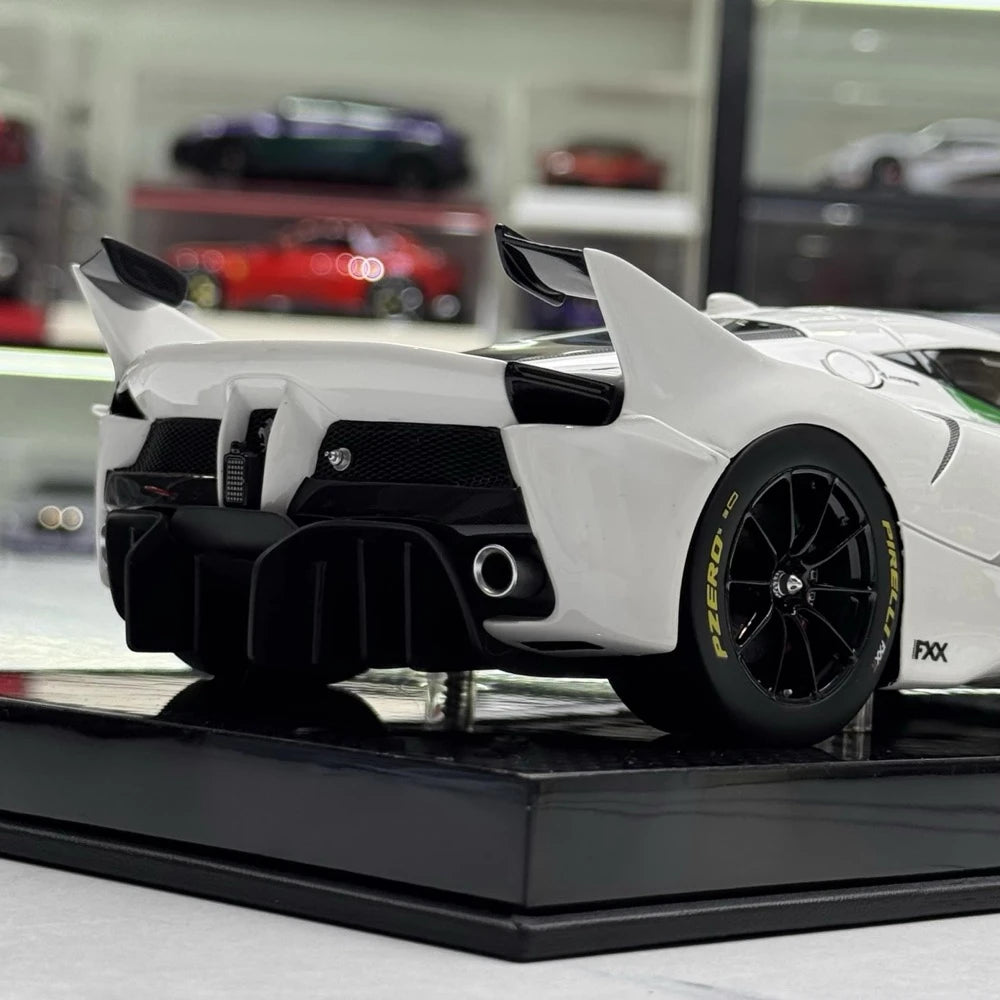 [BBA] 1:18 Ferrari 2015 FXX-K Italy voiture miniature Resin