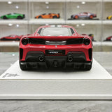 BBA Ferrari 2018 488 Pista Metallic Red Silver Black Livery 1:18 – Sammelobjekt-Resin-Modellharz