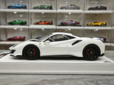 BBA Ferrari 2018 488 Pista White Blue Livery 1:18 – Resina de Modelo de Resina de Coleção