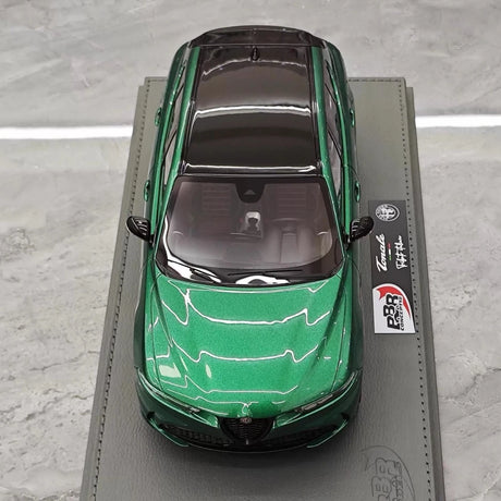 [BBR] 1:18 Alfa Romeo 2023 Tonale Green Model Car Resin
