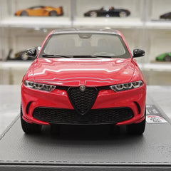 [BBR] 1:18 Alfa Romeo 2023 Tonale Red Model Car Resin