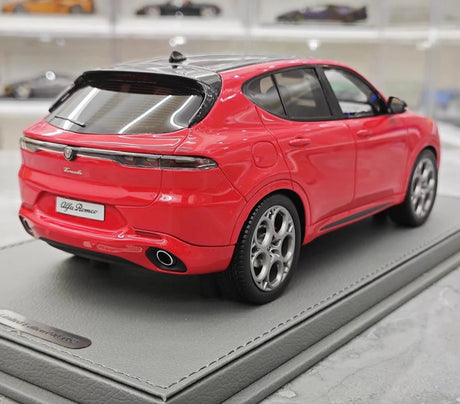 [BBR] 1:18 Alfa Romeo 2023 Tonale Red Model Car Resin