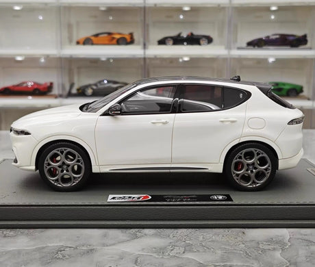 [BBR] 1:18 Alfa Romeo 2023 Tonale White Model Car Resin