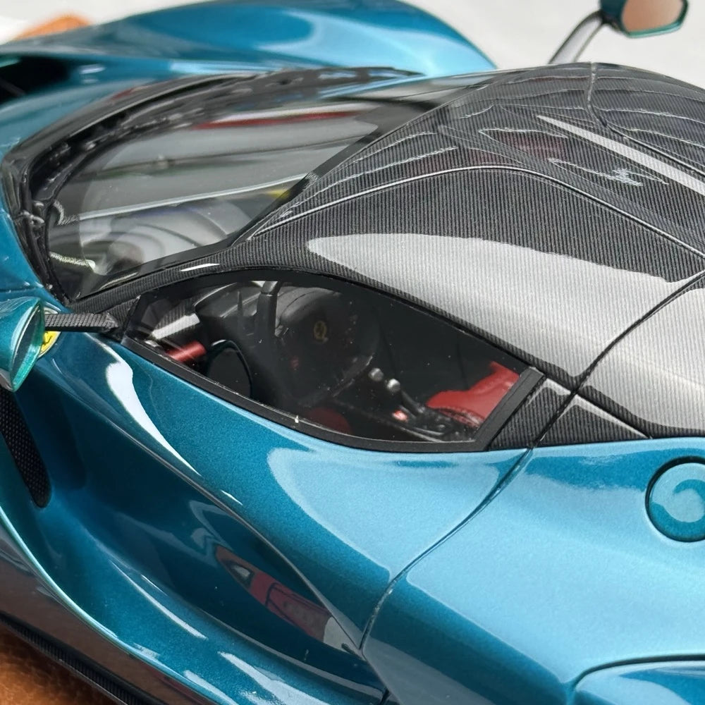 [BBR] 1:18 Ferrari 2013 LaFerrari Blue Model Car Resin