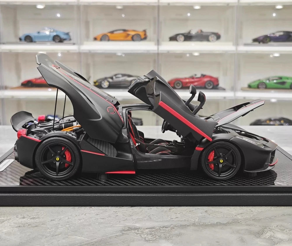 [BBR] 1:18 Ferrari 2013 LaFerrari Alonso Edition Matte Black Model Car Die-Cast