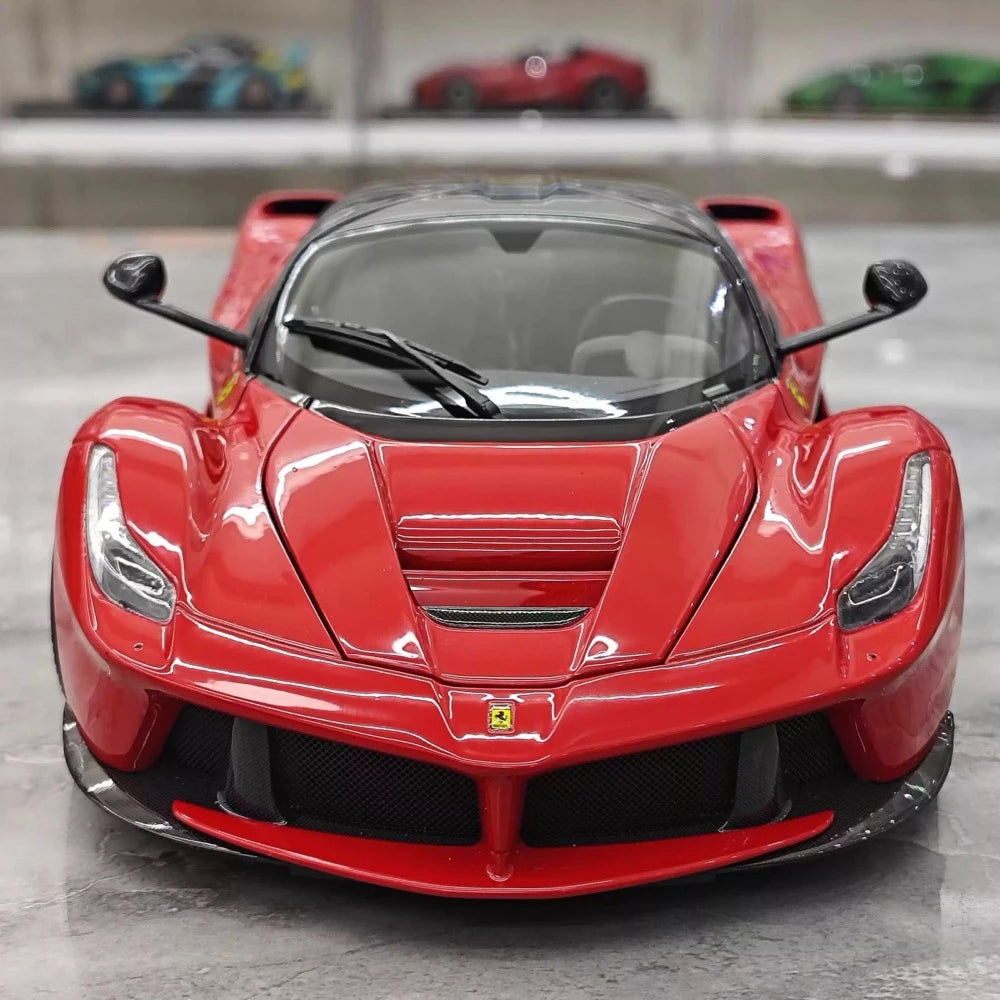[BBR] 1:18 Ferrari 2013 LaFerrari Coupe Red Nero Carbon Roof Model Car Die-Cast