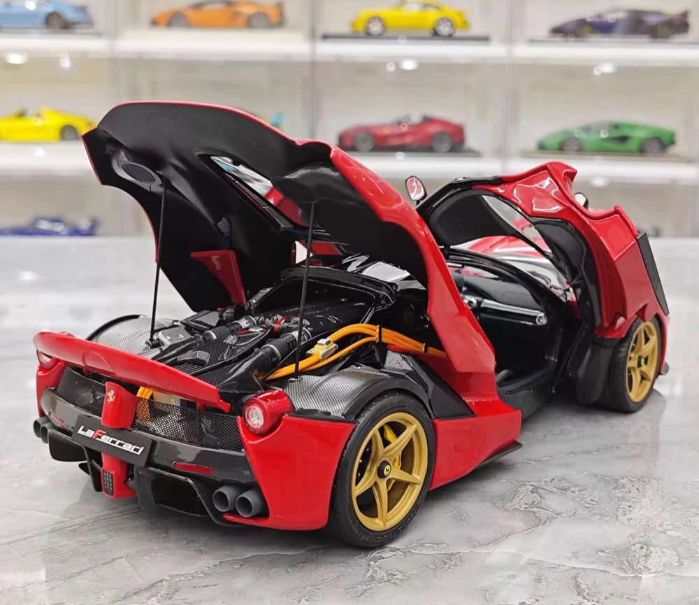 [BBR] 1:18 Ferrari 2013 LaFerrari Coupe Red Nero Carbon Roof Model Car Die-Cast