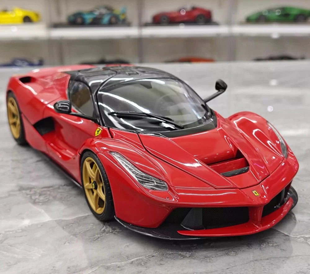 [BBR] 1:18 Ferrari 2013 LaFerrari Coupe Red Nero Carbon Roof Model Car Die-Cast