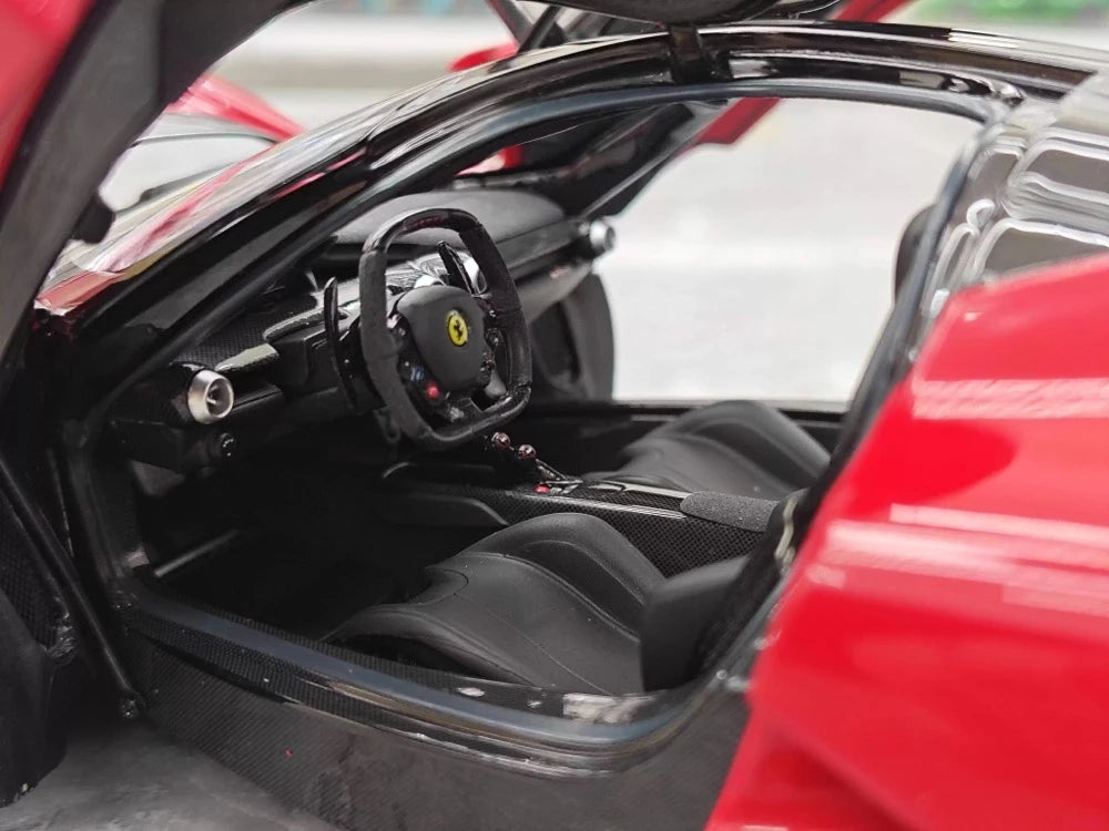 [BBR] 1:18 Ferrari 2013 LaFerrari Coupe Red Nero Carbon Roof Model Car Die-Cast