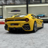 [BBR] 1:18 Ferrari 2015 F12 TDF gul modellbil Die-Cast