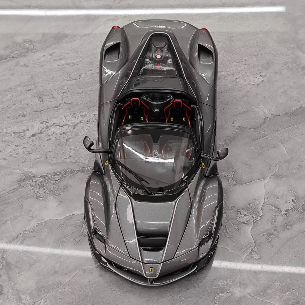 [BBR] 1:18 Ferrari 2016 LaFerrari Aperta grå modellbil Die-Cast