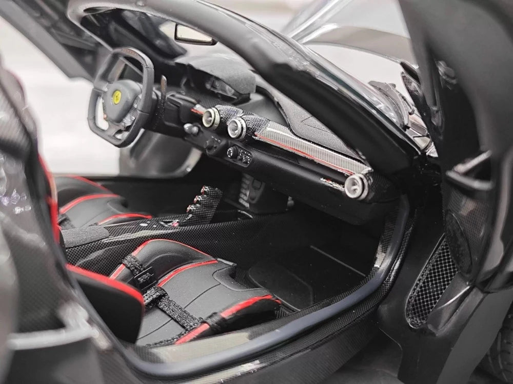 [BBR] 1:18 Ferrari 2016 LaFerrari Aperta grå modellbil Die-Cast