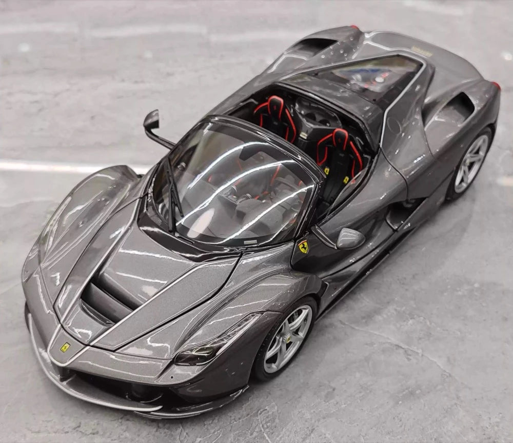 [BBR] 1:18 Ferrari 2016 LaFerrari Aperta grå modellbil Die-Cast
